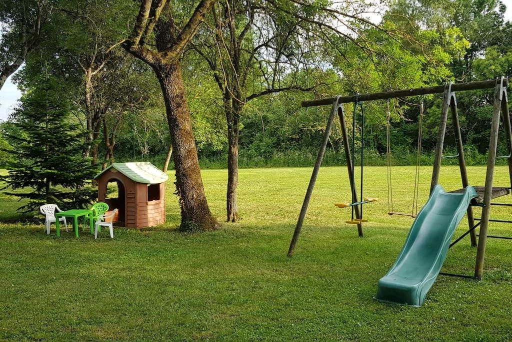 Maison de vacances A l'Ombre du Saule à côté du Zoo de Beauval et Châteaux de la Loire Selles-sur-Cher Esterno foto